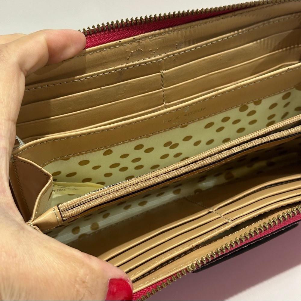 Authentic Kate Spade Wallet - Picture 7 of 9